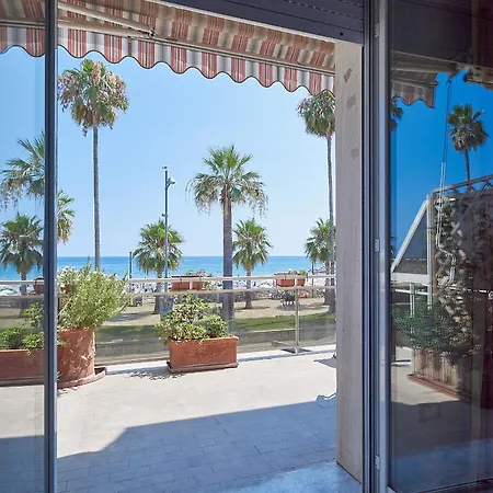 Lo Scirocco Apartament Marina dʼAndora