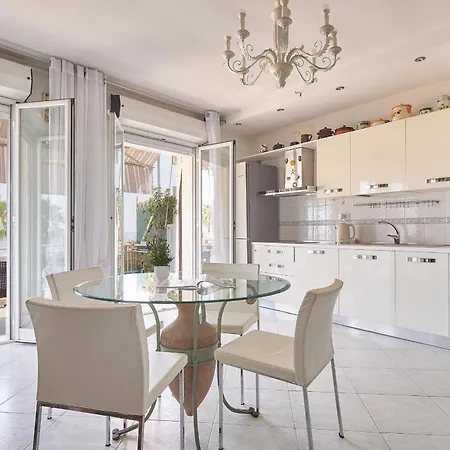 Lo Scirocco Apartament